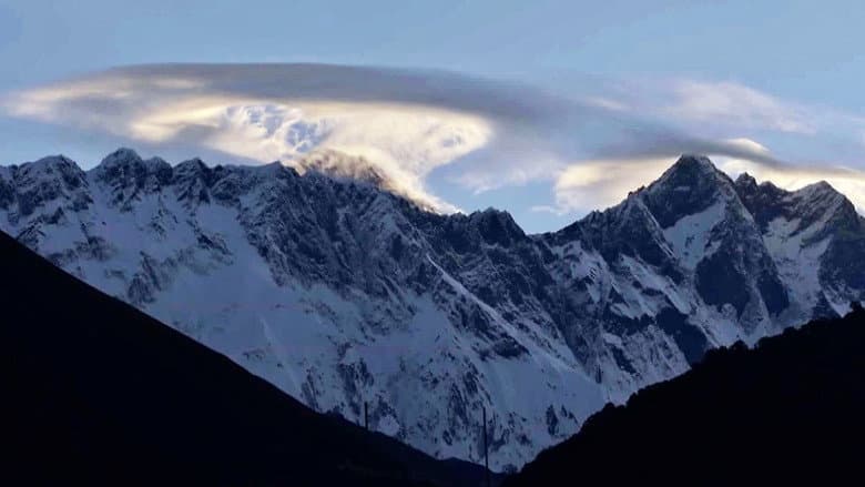 Everest: A deadly Ascent